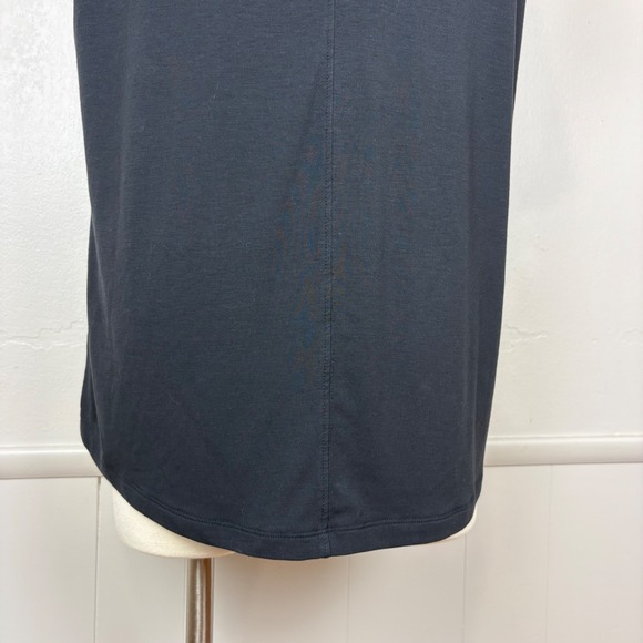 Athleta Stratus II Tee Shirt Size M Black Short Sleeve Scoop Neck Gym Yoga Sport - Picture 9 of 13